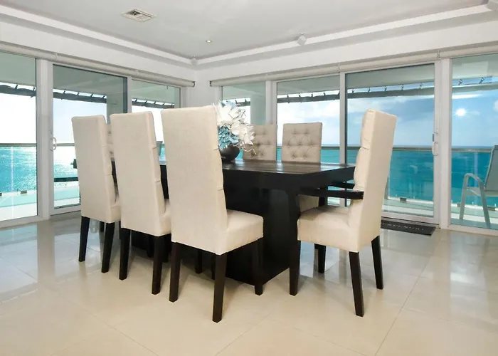 Stunning 6th Floor Luxury Large Wraparound Terrace Palmar 6a