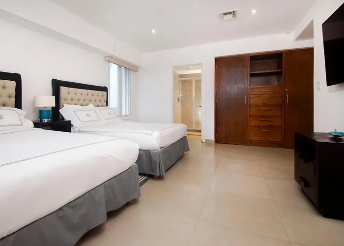 Hotel Stunning 6th Floor Luxury Large Wraparound Terrace Palmar 6a *